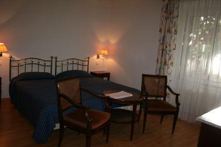 Hotel Aiglon Menton Zimmer foto