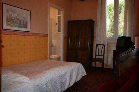Hotel Aiglon Menton Zimmer foto