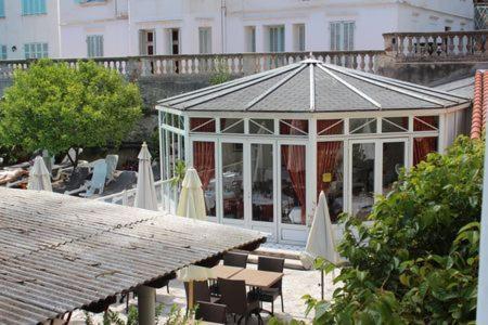 Hotel Aiglon Menton Exterior foto